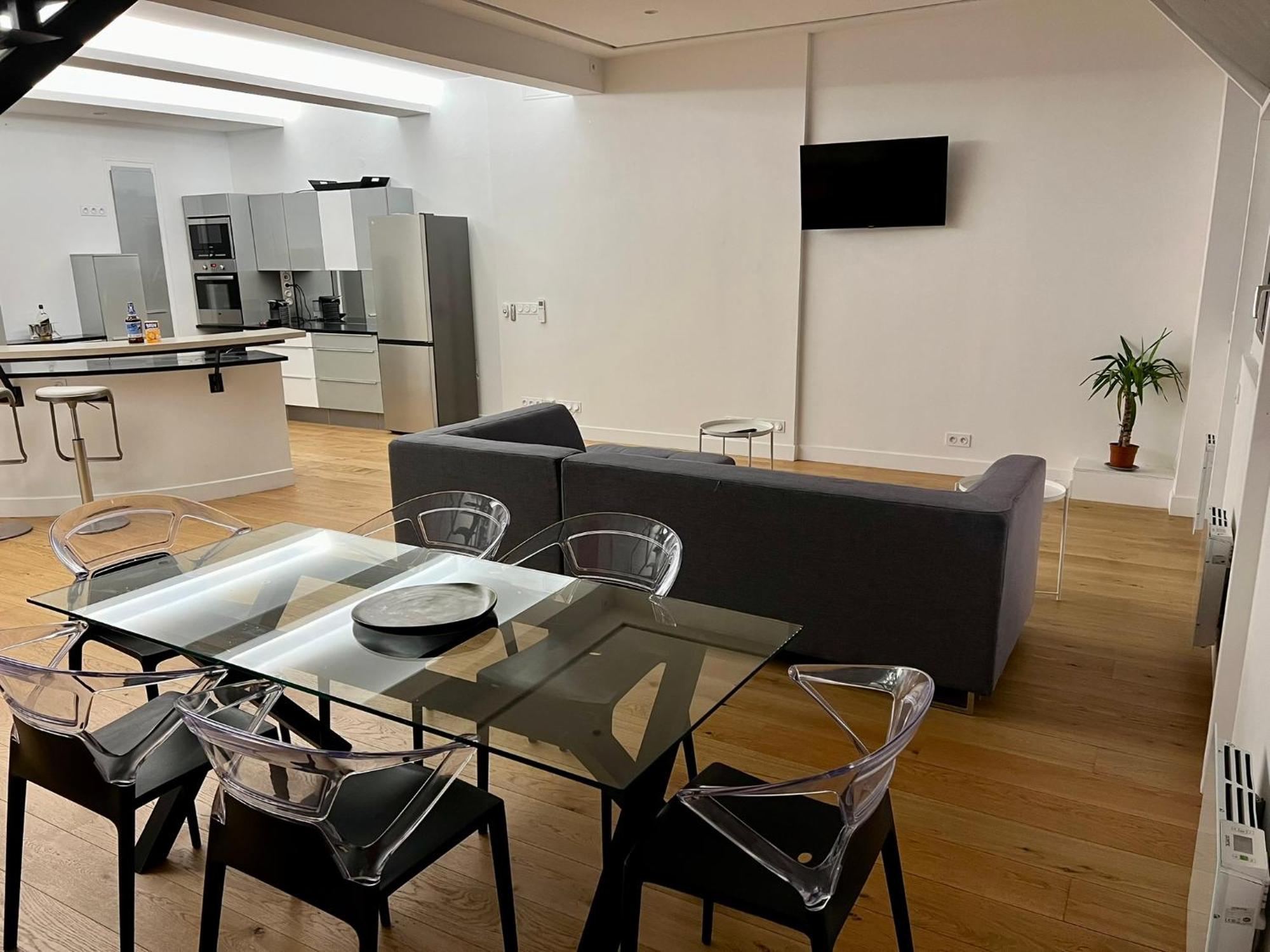 Appartement Loft Design & Familial Parc Des Buttes Chaumont *